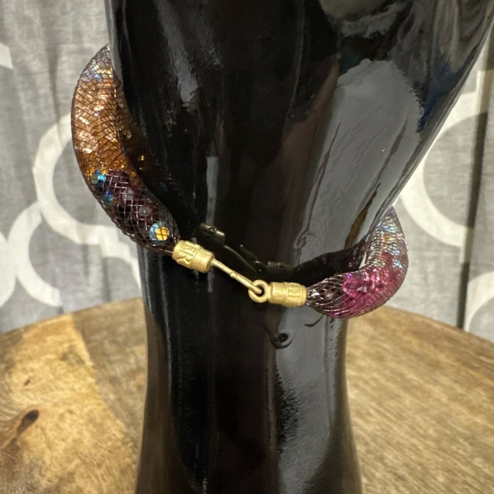 NWOT Peppercotton Swarovski Crystal Rainbow Bracelet NWOT - Picture 3 of 7